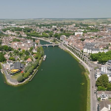 Апартаменти Le Cosy Du Tambour D'Argent Санс Екстер'єр фото